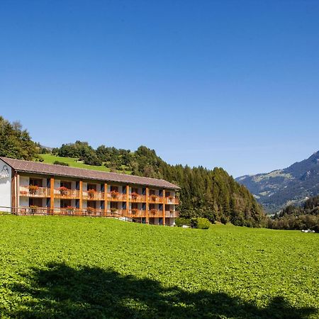 Hapimag Ferienwohnungen Andeer Clugin Exterior photo